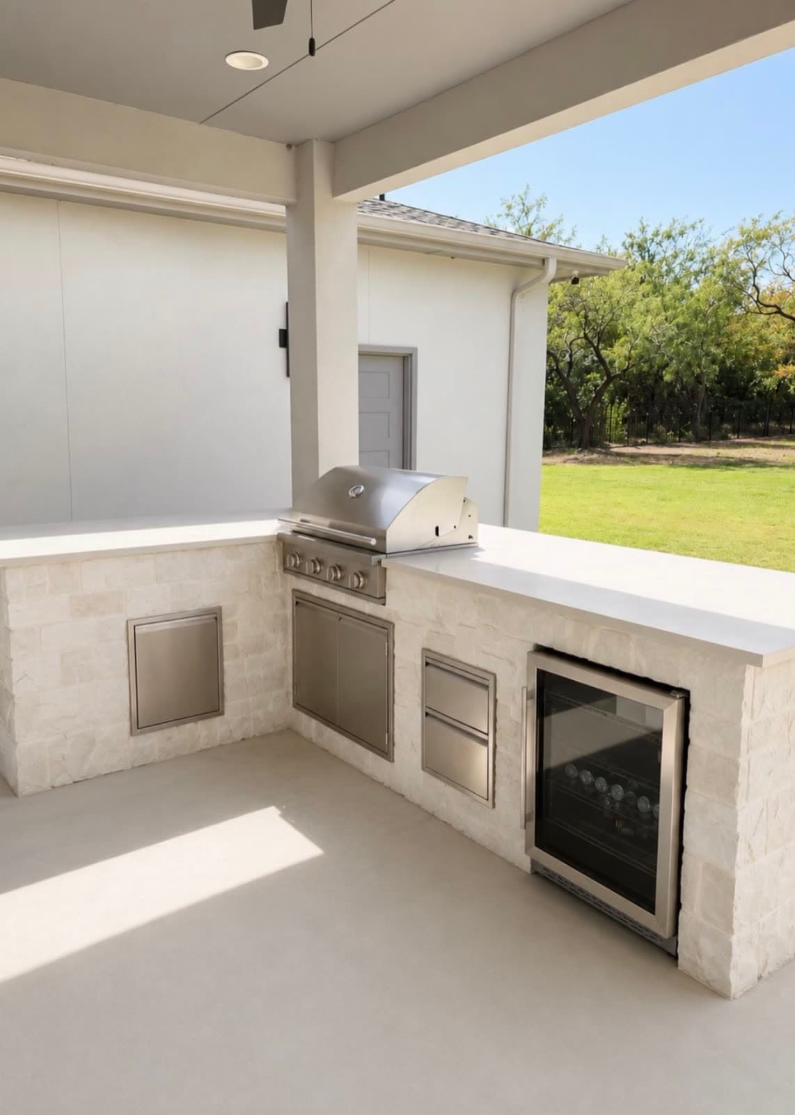 Stone Outdoor Kitchen